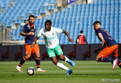 真人娱乐-北京首钢训练开放日，国际比赛日篮板制胜引欢呼，法国杯在即，赛程密集仍需轮换的简单介绍